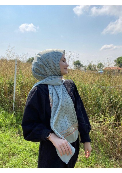 Kadın Vr Logo Desen Twill Şal Desenli Shawl fiyatları
