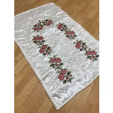 Ayhan Ayhanhome Çeyizlikkrem*kırmızı Kaneviçe Işleme Nakışlı Saten Seccade