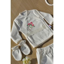 Yzc Home Babyzc Organik Naturel Nakışlı Kız Bebek Tulumlu Hastane Çıkışı