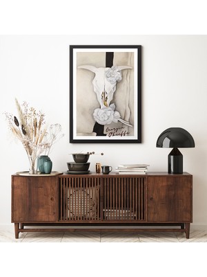 Tabloshop Georgia O’keeffe  Patiska Güllü Inek Kafatası Poster Tablo 40 x 60 cm