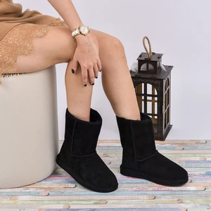 Deri Siyah Kadın Bot