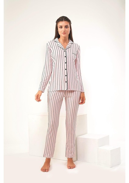 22447 Kadın Çizgili Düğmeli Pijama Takım fiyatları
