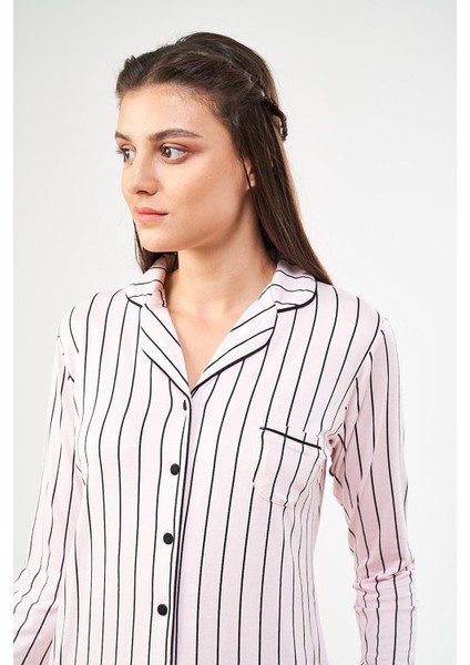 22447 Kadın Çizgili Düğmeli Pijama Takım fırsatları