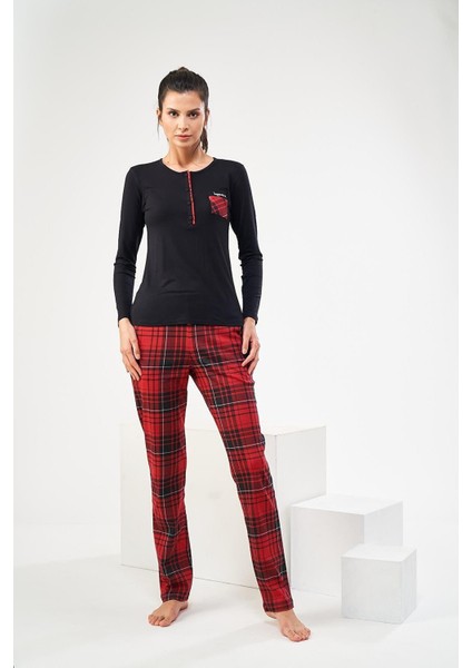 22434 Kadın Patlı Ekose Pijama Takım modelleri