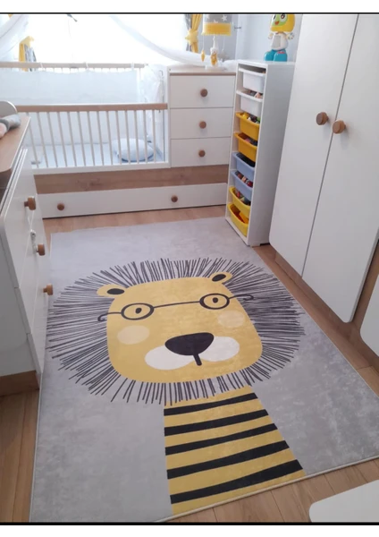 STY Home Aslan Çoçuk Kaymaz Tabanlı Makinede Yıkanabilir Halı Kilim Yolluk Gri