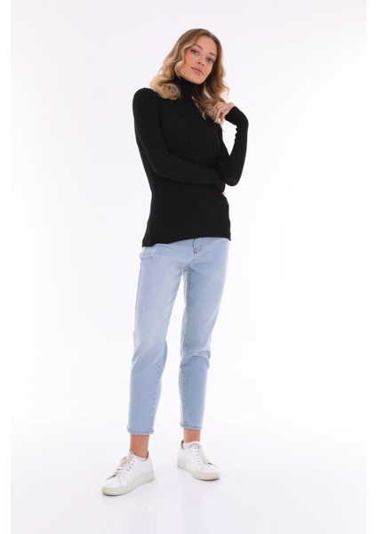 Standart Beden Likralı Boğazlı Triko Kazak fırsatları