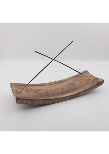 Geniş Kayık Tütsülük