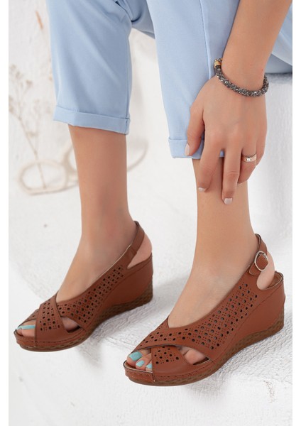 Fella Anatomik Günlük Kadın Ayakkabı fiyatları