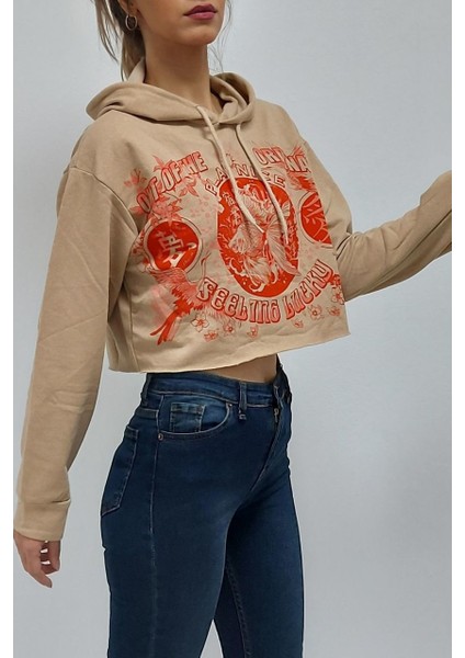 Kapüşonlu Baskılı Altı Kesik Içi Tüylü Sweatshirt Sütlükahve