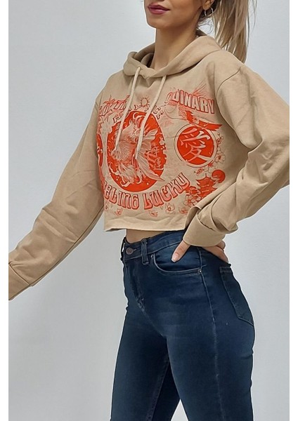 Kapüşonlu Baskılı Altı Kesik Içi Tüylü Sweatshirt Sütlükahve