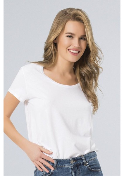 Kadın Beyaz Berlin Bisiklet Yaka Uzun Basic T-Shirt fiyatları