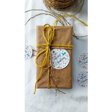 Çikoleyt Design Merry Christmas - Yeni Yıl, Yılbaşı Etiketi - Delikli (4X4CM) 50 Adet