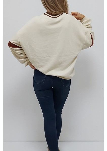 California Baskılı Kolej Yaka Oversize Içi Tüylü Sweatshirt Krem fiyatları