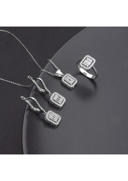 925 Ayar Gümüş Baget Taşlı Trapez Takı Seti fiyatları