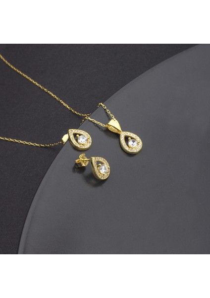 925 Ayar Gümüş Pırlanta Modeli Damla Kolye Küpe Set