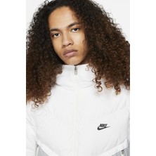 Nike DD6795-100 Sportswear Storm-Fıt Windrunner