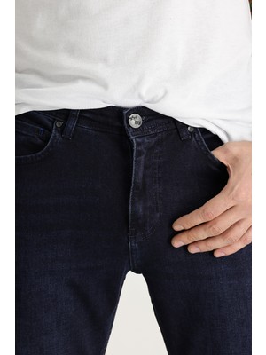 Kiğılı Slim Fit Denim Pantolon