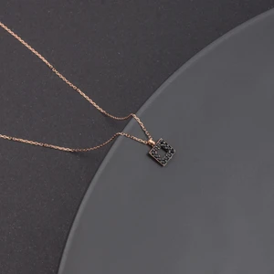 Ravza Gümüş 925 Ayar Gümüş Oniks Taşlı Kare Çerçeve Kolye