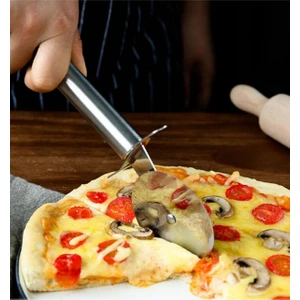Çelik Pizza Kesici