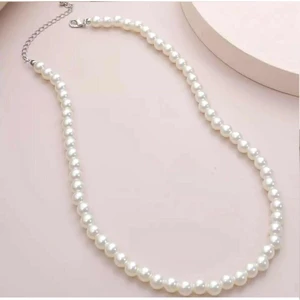 Akrilik Kadın Inci Kolye