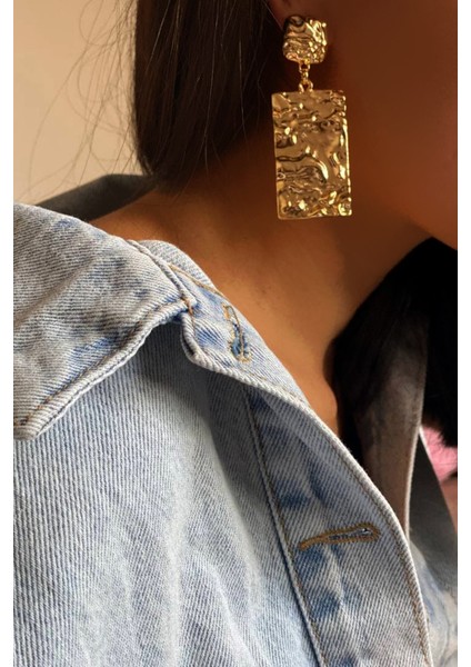 Gold Sallantı Plaka Küpe