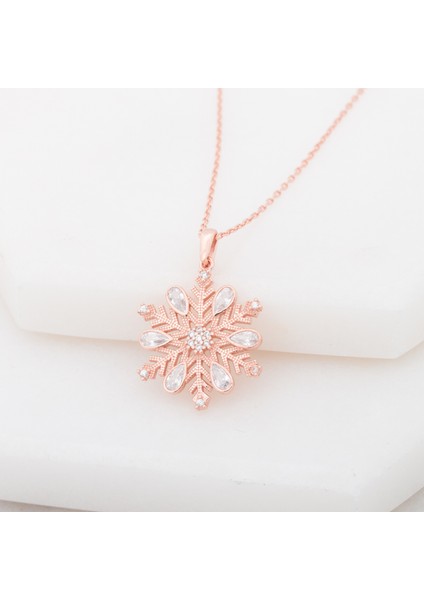 Damla Zirkon Taşlı Kar Tanesi 925 Ayar Gümüş Kolye