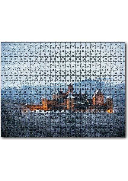 Lüksemburg Bourscheid Kalesi ve Karlı Tepeler 120 Parça Puzzle Yapboz Mdf (Ahşap)