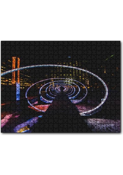 Neon Spiral Tünel ve Adam 1000 Parça Puzzle Yapboz Mdf(Ahşap)