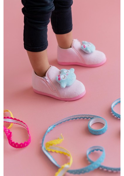 Baykuş Aksesuarlı Fermuarlı Kadife Panduf