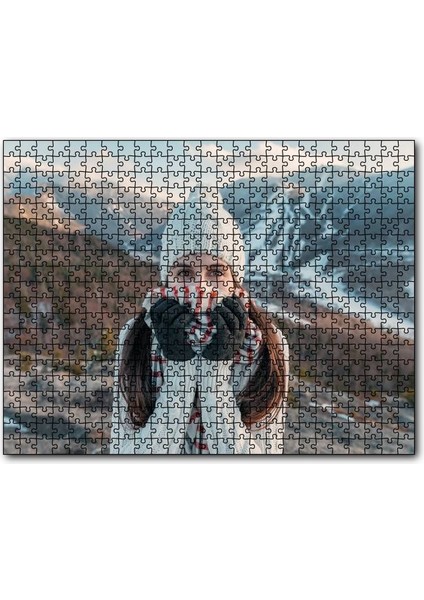 Soğuk Dağlar ve Beyaz Bereli Kız 120 Parça Puzzle Yapboz Mdf (Ahşap)