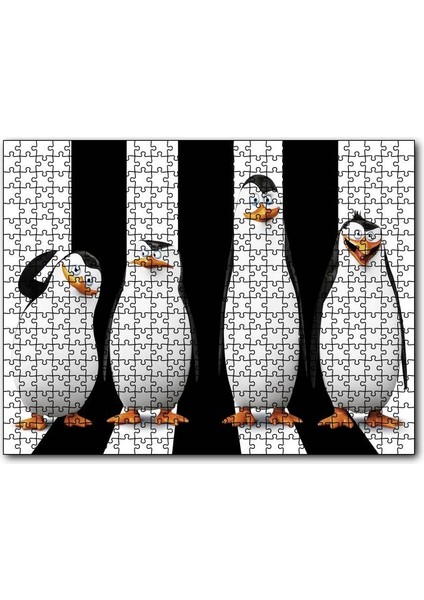 Madagaskar Penguenleri Siyah Beyaz Görseli 500 Parça Puzzle Yapboz Mdf (Ahşap)