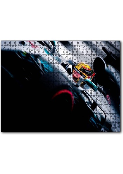 Cakapuzzle Lewis Hamilton Mersedes Ile Formula 1 Görseli 255 Parça Puzzle Yapboz Mdf (Ahşap)