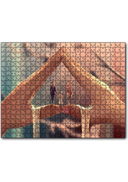 Cakapuzzle Eller Arasındaki Aile 255 Parça Puzzle Yapboz Mdf (Ahşap)