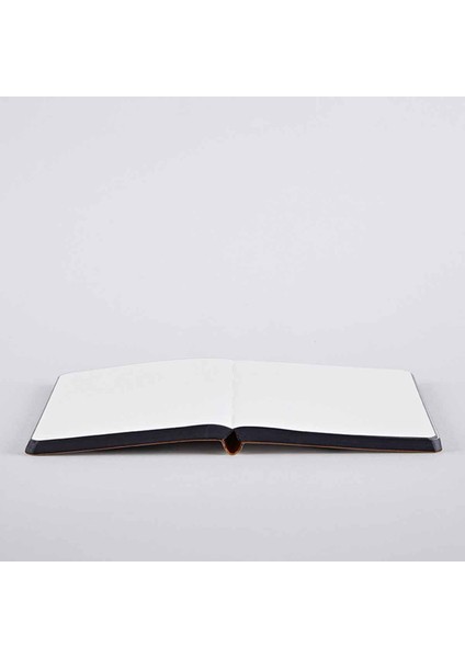 Noktalı Defter All Is Love A6 Premium Kağıt 176 Sayfa