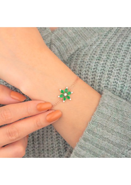 925 Ayar Gümüş Zümrüt Taşlı Nergis Çiçeği Bileklik modelleri