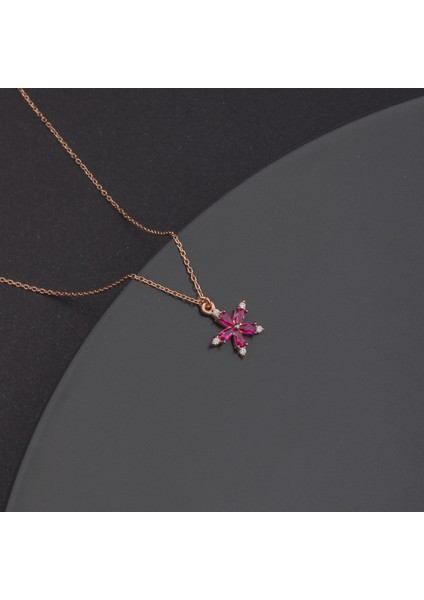 925 Ayar Gümüş Yakut Taşlı Hediye Çiçek Kolye
