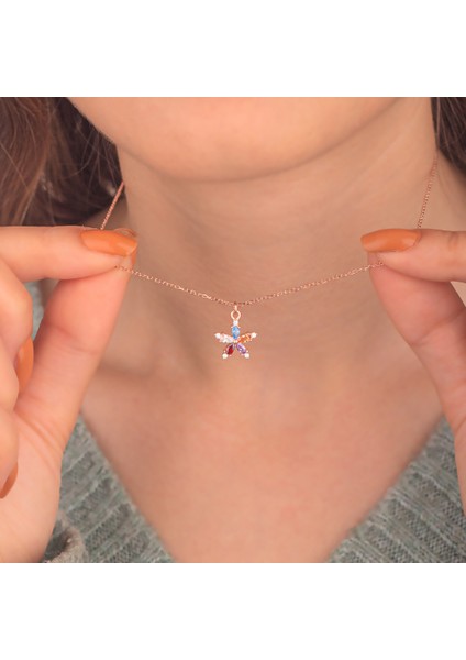 925 Ayar Gümüş Mix Taşlı Nergis Çiçeği Kolye fiyatları