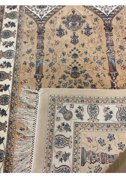 İpek Seccade Parlak Özel Tezgah Namazla Bej Seccade