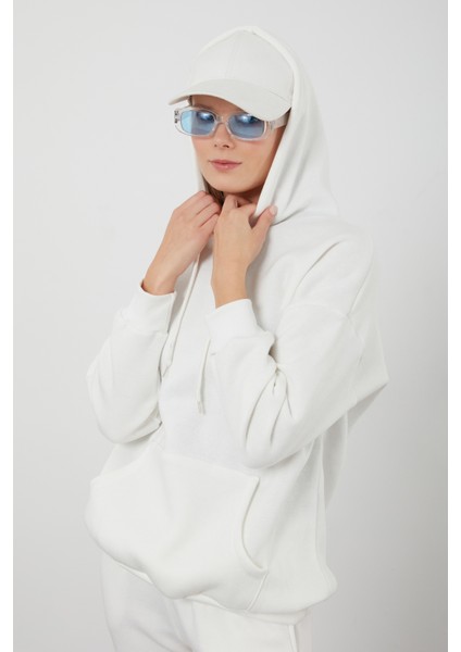 Tena Moda Kadın Ekru Üç İplik Kanguru Cepli Kapüşonlu Sweatshirt modelleri