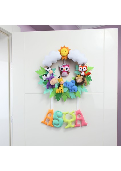 Asya Isimli Safari Kız Bebek Odası Kapı Süsü