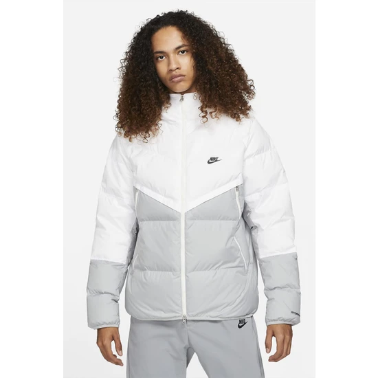 Nike DD6795-100 Sportswear Storm-Fıt Windrunner