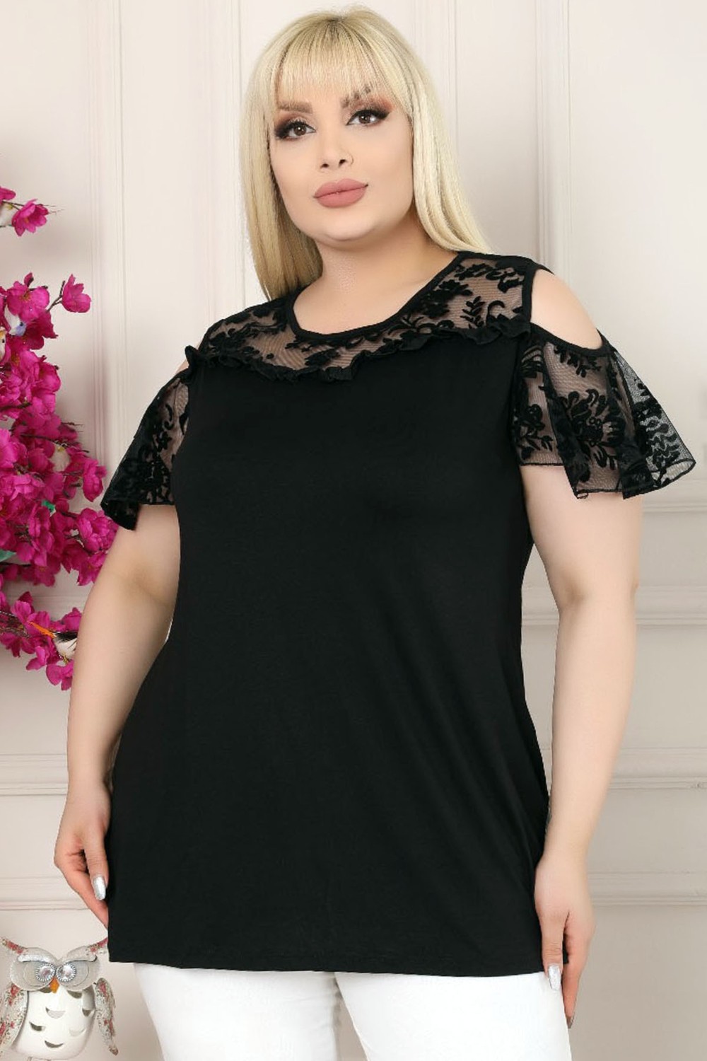 Kheos Özel Tasarım Omuzları Açık Kolları Dantel Detaylı Dökümlü Tunik