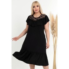 Yakası Dantel ve Fırfır Detaylı Kısa Kol Abiye Elbise