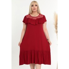 Özel Tasarım Yakası Dantel ve Fırfır Detaylı Kısa Kol Elbise