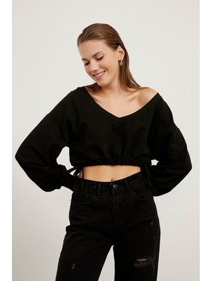 Armalife V Yaka Crop Büzgülü Sweatshirt