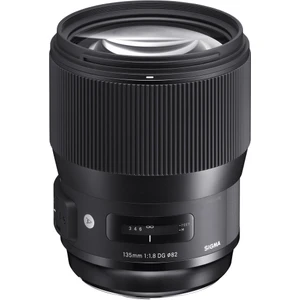135 mm F/1.8 Dg Hsm Art