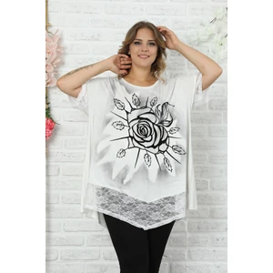 Etek ve Kol Ağzı Dantelli Flok Baskılı Gül Motifli Bluz