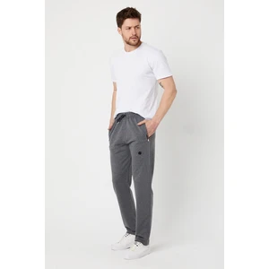 Erkek Eşofman Altı Bel Kısmı  Lastikli  Arka Cepli  Fermuarlı Kompak Penye