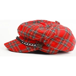 Kırmızı Zincirli Ekose Kasket Şapka