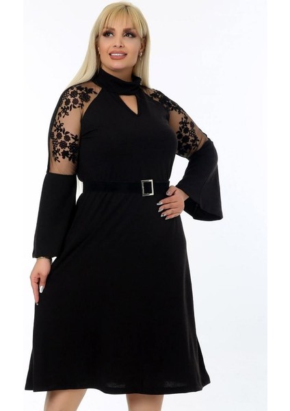 Volanlı Dantel Detaylı Kol Göğüs Dekolteli Kemerli Elbise modelleri